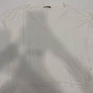 Brandy Melville white v neck tee, one size